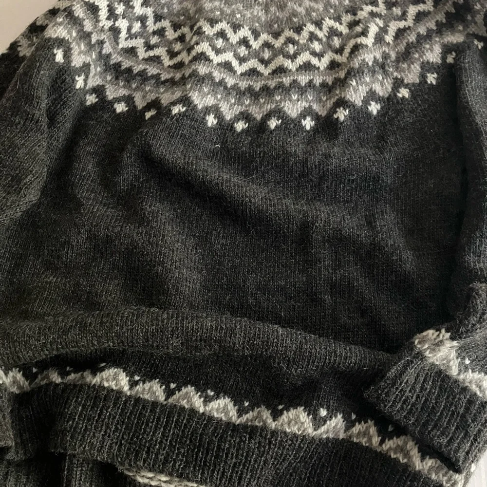Ice Wear Fair Isle Sweater - Picture 4 of 8